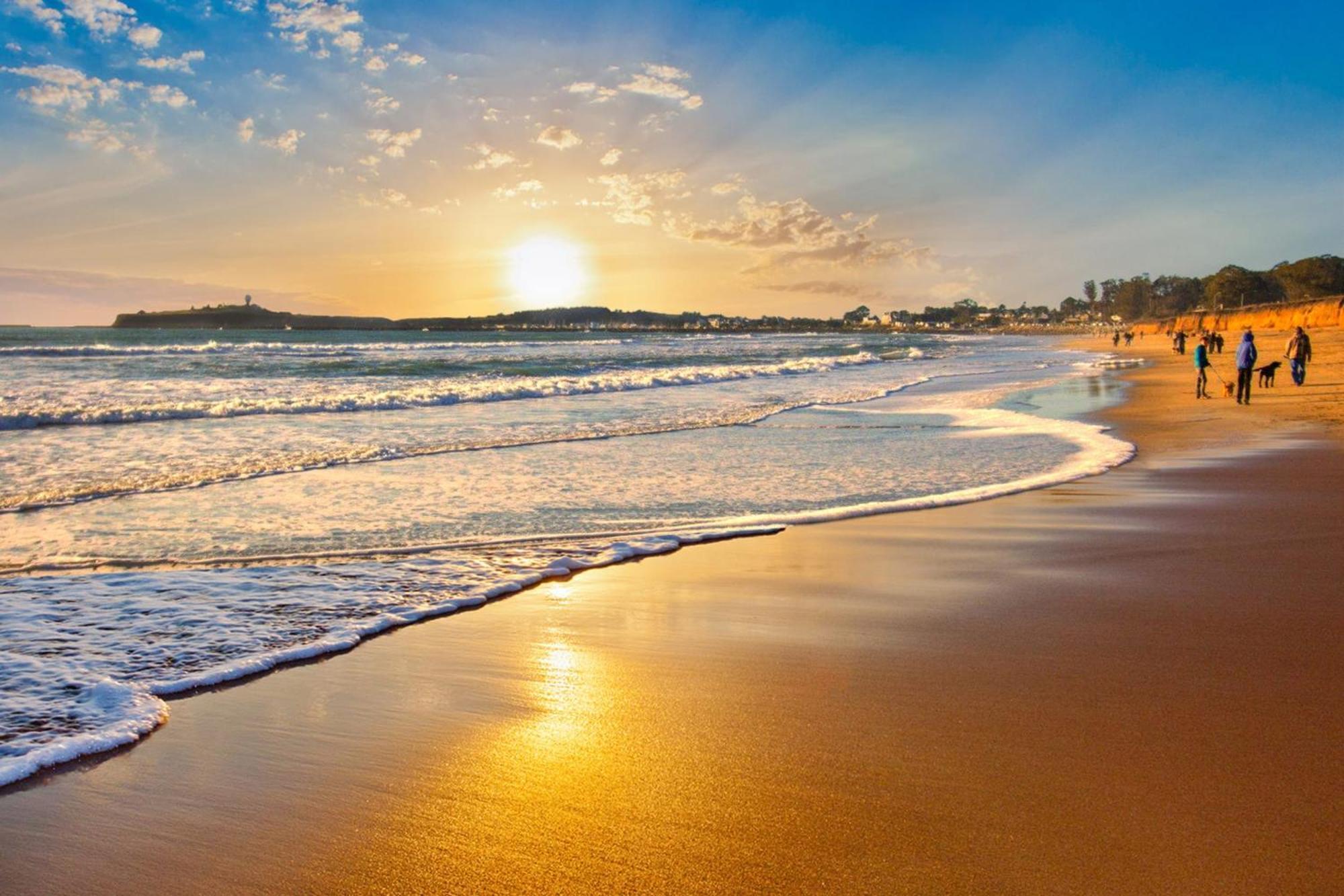 Miramar Beach Home Walk To Beach Trails Restaurants Family Activities Half Moon Bay Eksteriør bilde